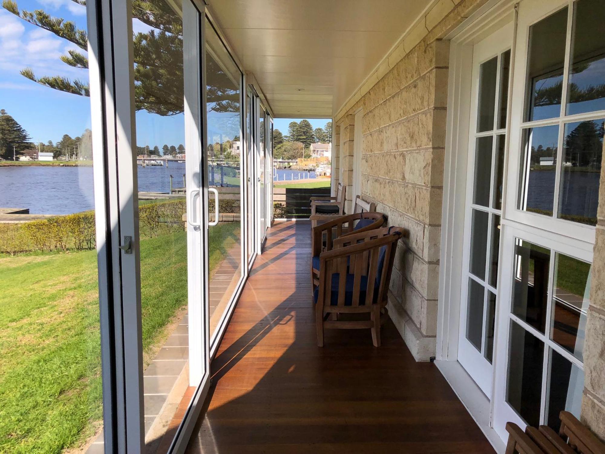 Aparthotel Douglas Riverside Port Fairy Exterior foto