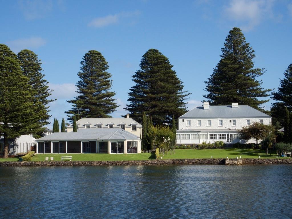 Aparthotel Douglas Riverside Port Fairy Exterior foto