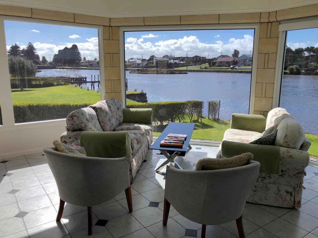 Aparthotel Douglas Riverside Port Fairy Exterior foto